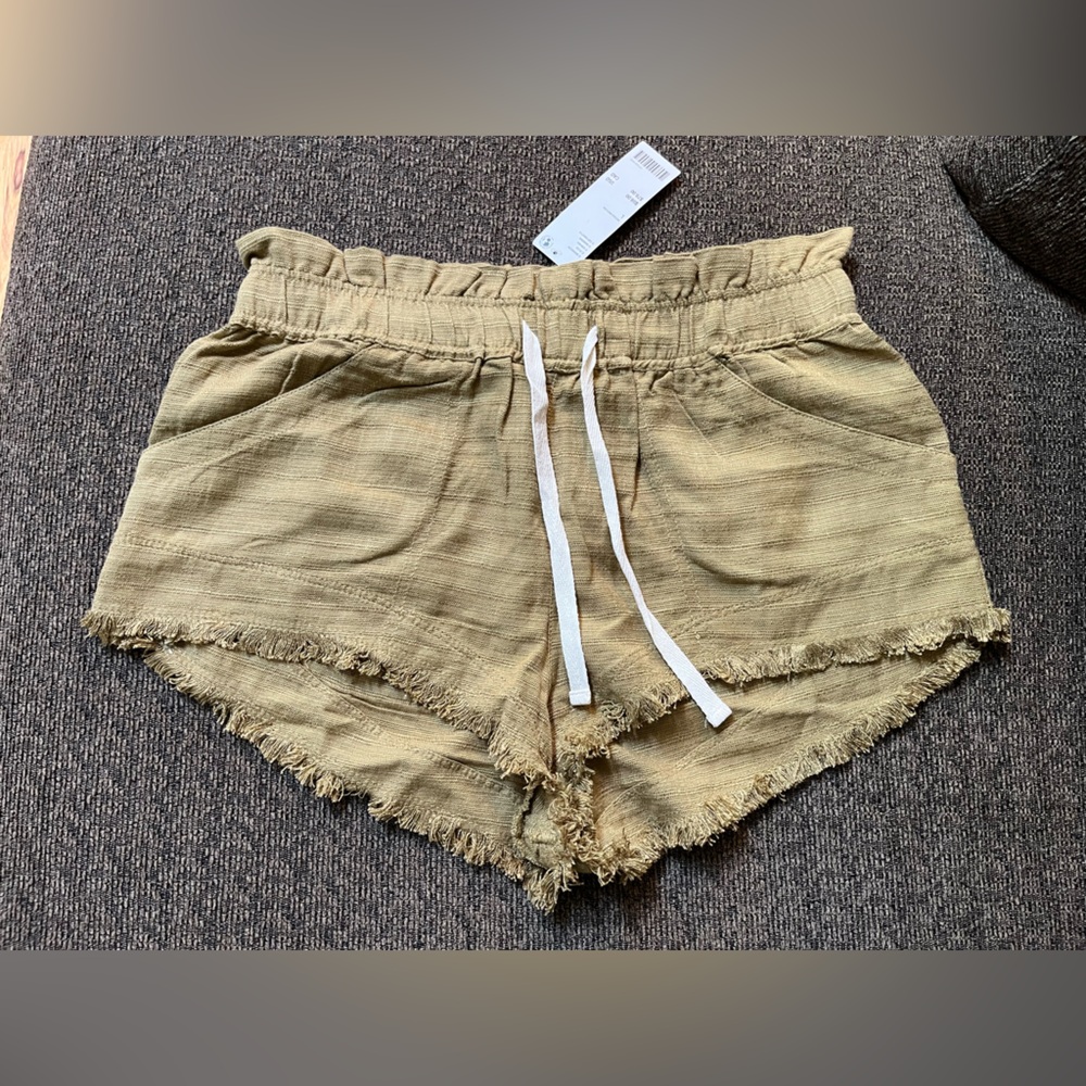 NWT BDG Olive Green Gold Frankie Paper Bag Micro Shorts UO